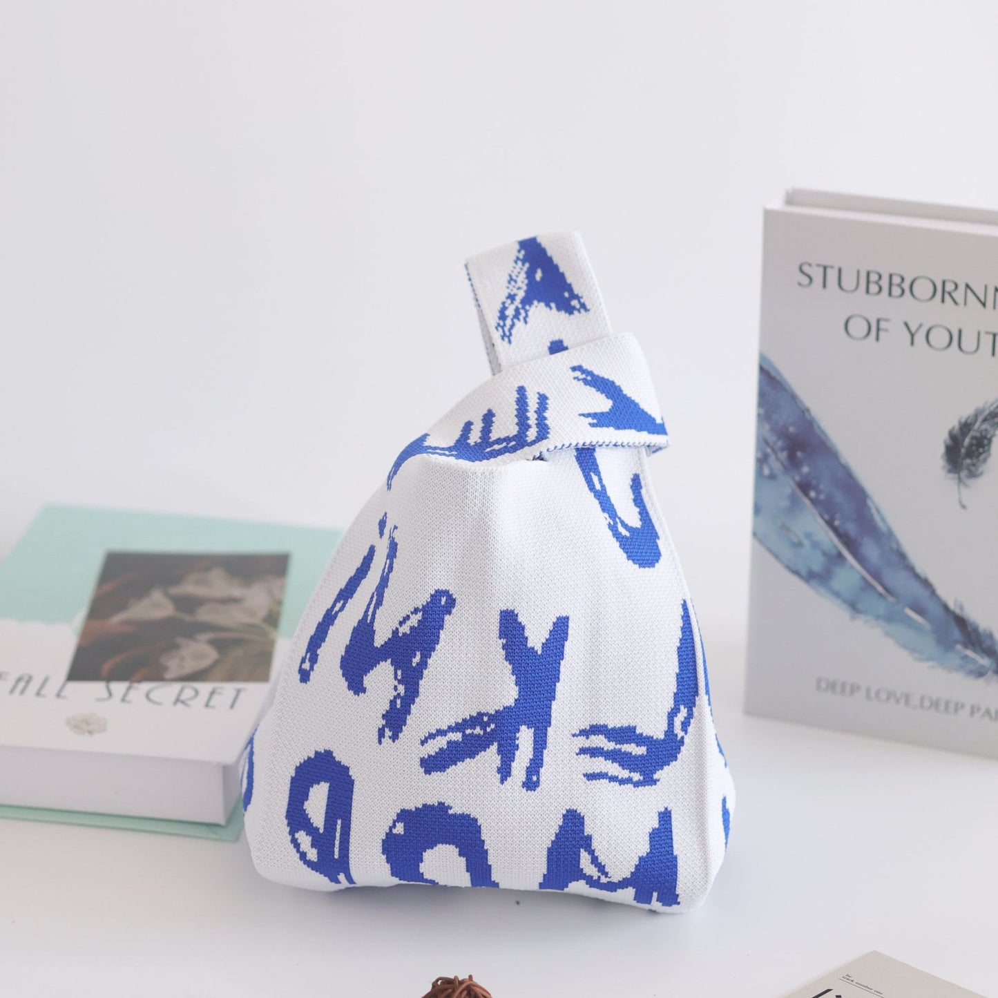 Women's Stylish Knitted Woven Vest Simple Handbags