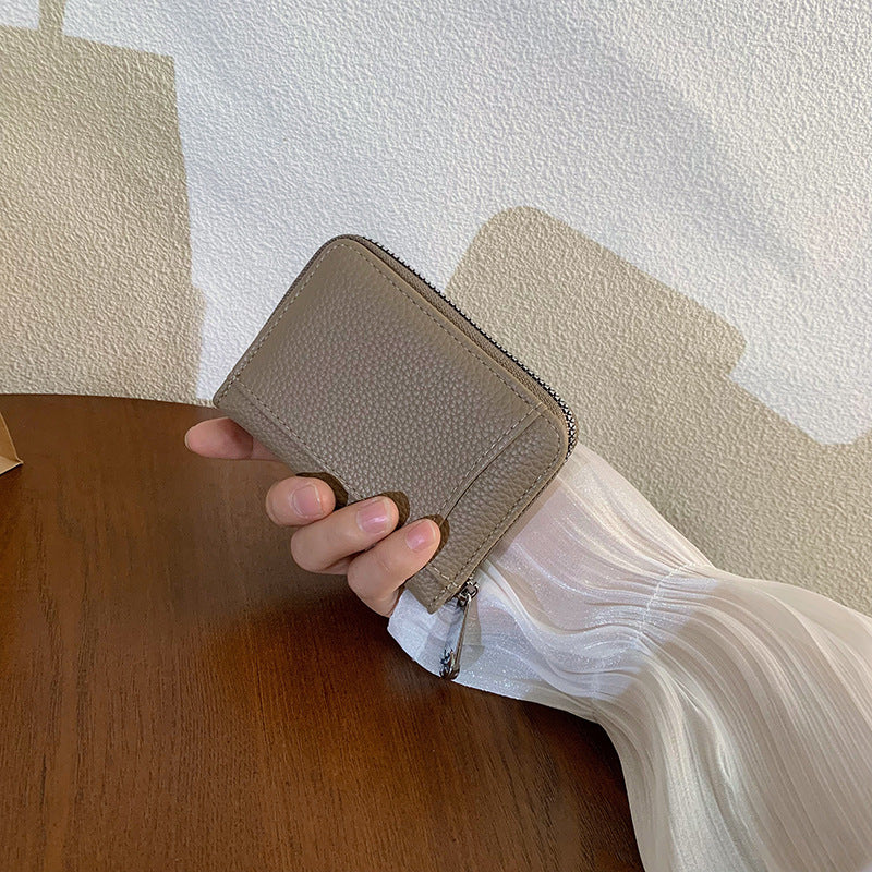 Women's Short Simple Large Capacity Zipper Ladies Wallets