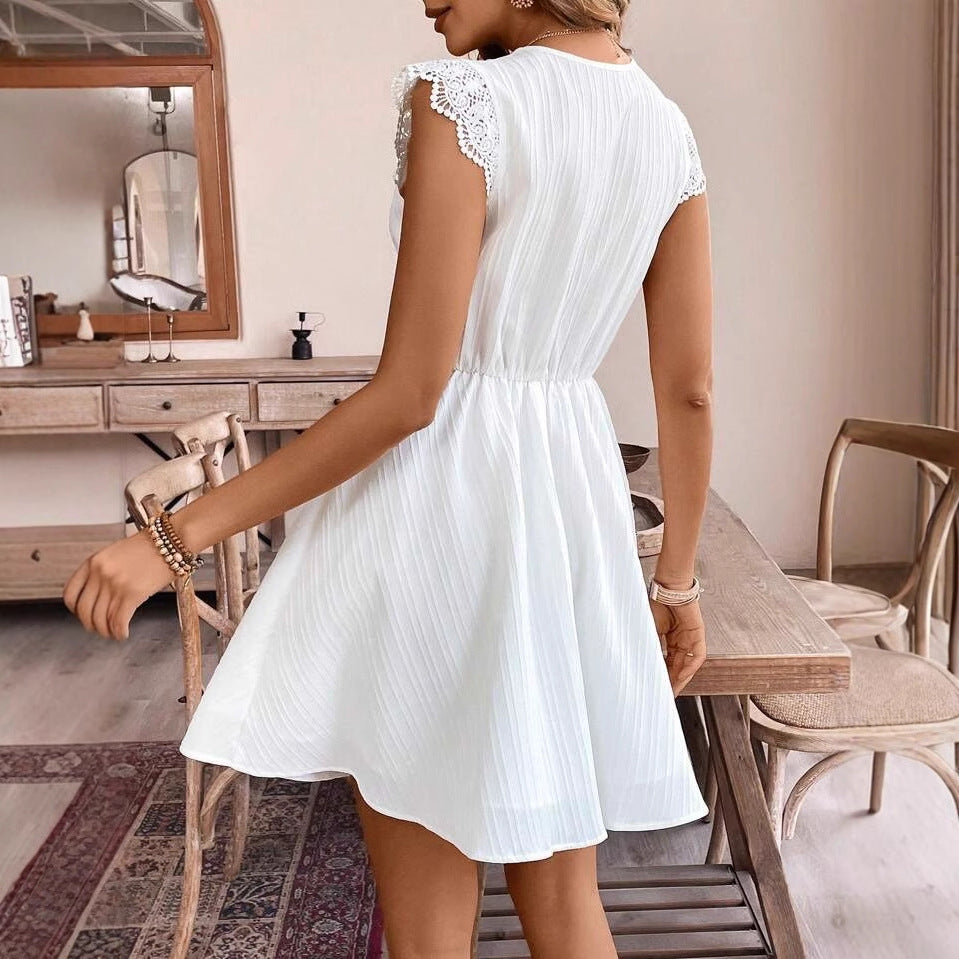 Women's Hollow Out Waist Trimming Short-sleeved Fashion Wear Slim Dress