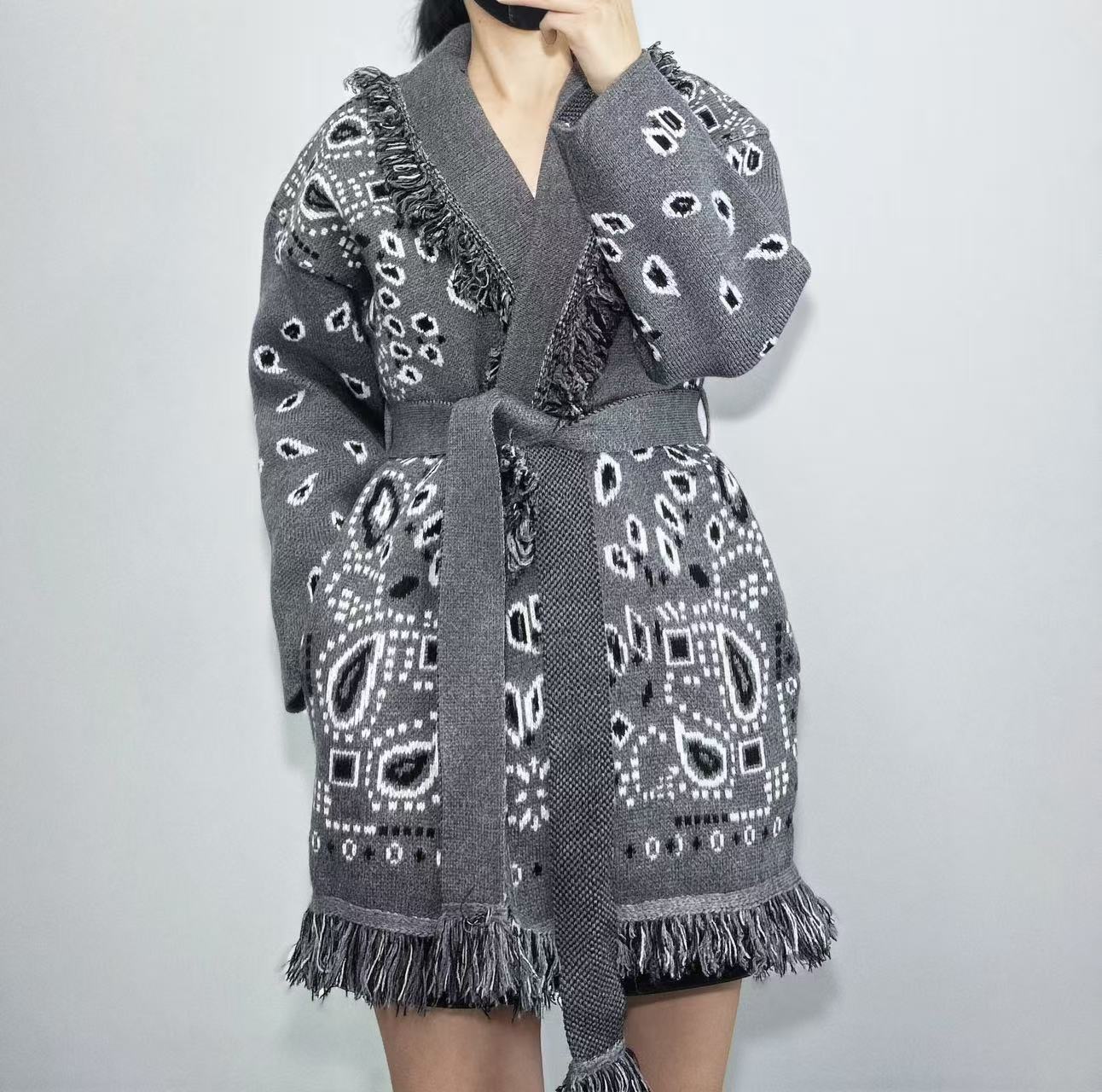 Women's Thick Tassel Jacquard Mid-length Loose Color Matching Sweaters