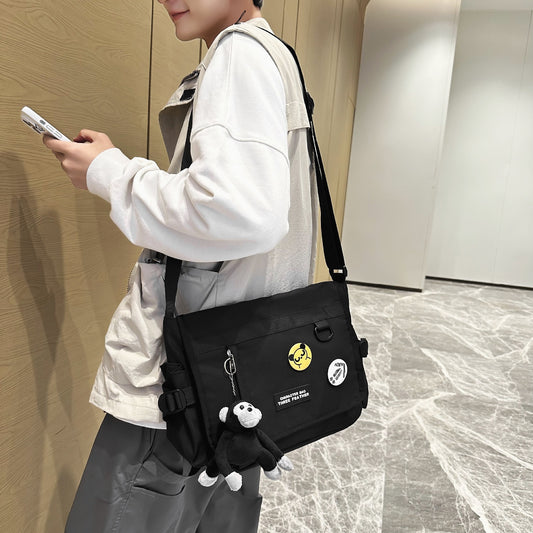 Women's & Men's & Large Capacity High-grade Simple Waterproof Men's Messenger Bags