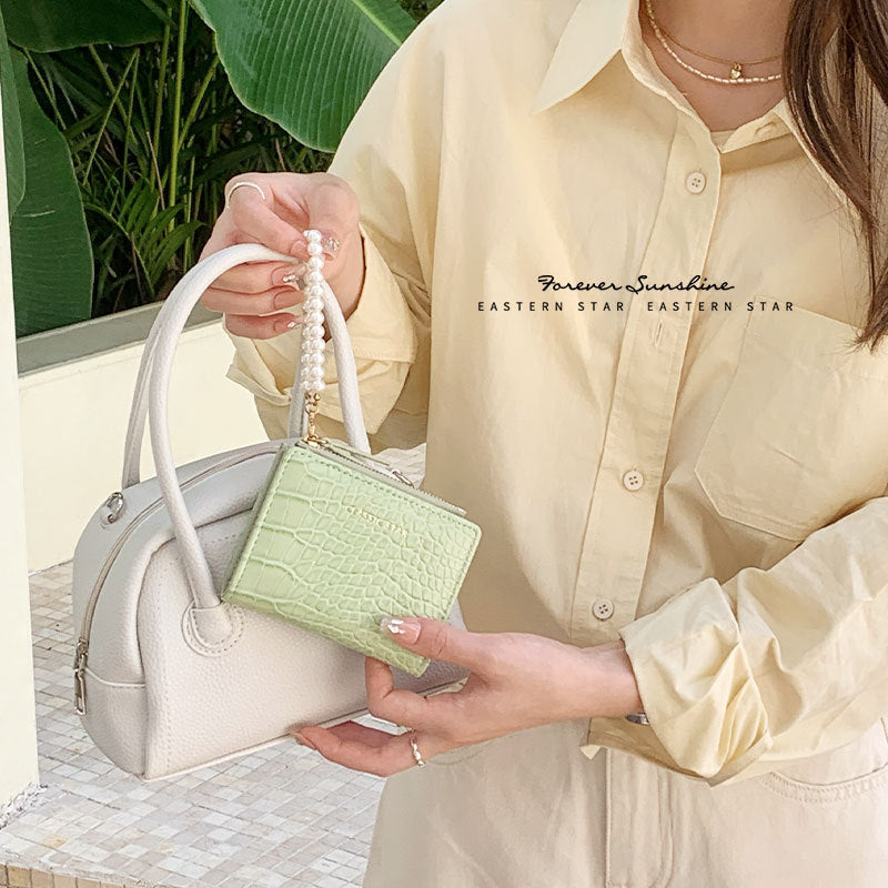 Women's Korean Style Fashion Crocodile Pattern Pearl Chain Ladies Wallets