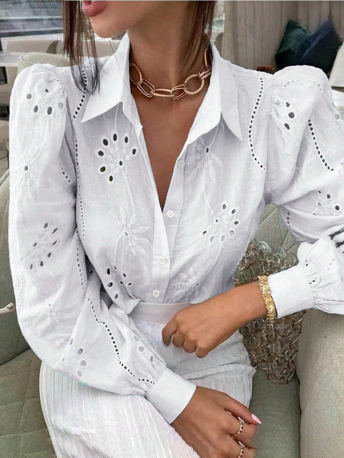 Women's Single-breasted Solid Color Embroidered Long-sleeved Lapel Sweaters