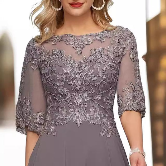 Elegant Graceful Lace Applique Half Sleeve Formal Wedding Dresses