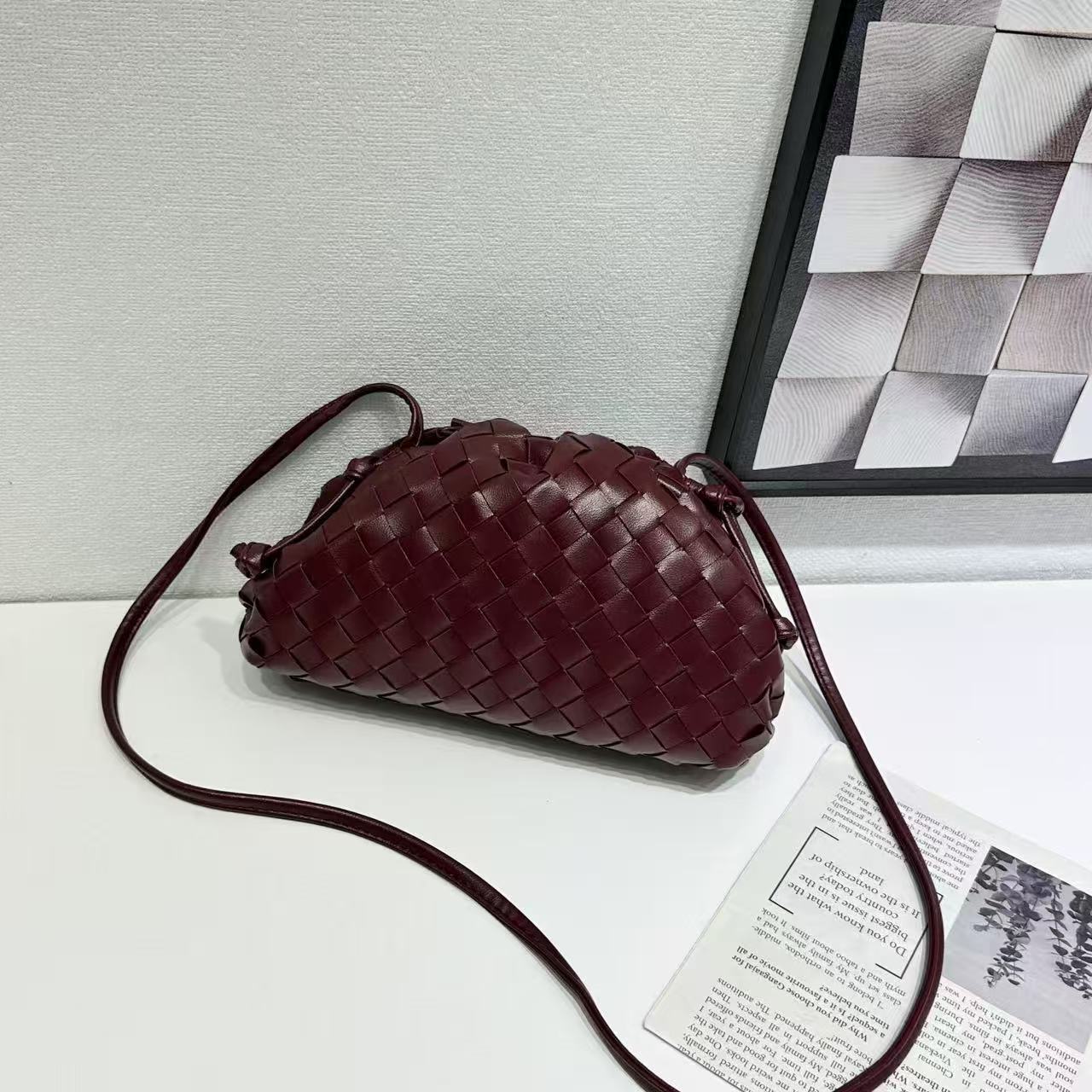 Casual Classic Trendy Hand-woven Cloud Fashion Handbags