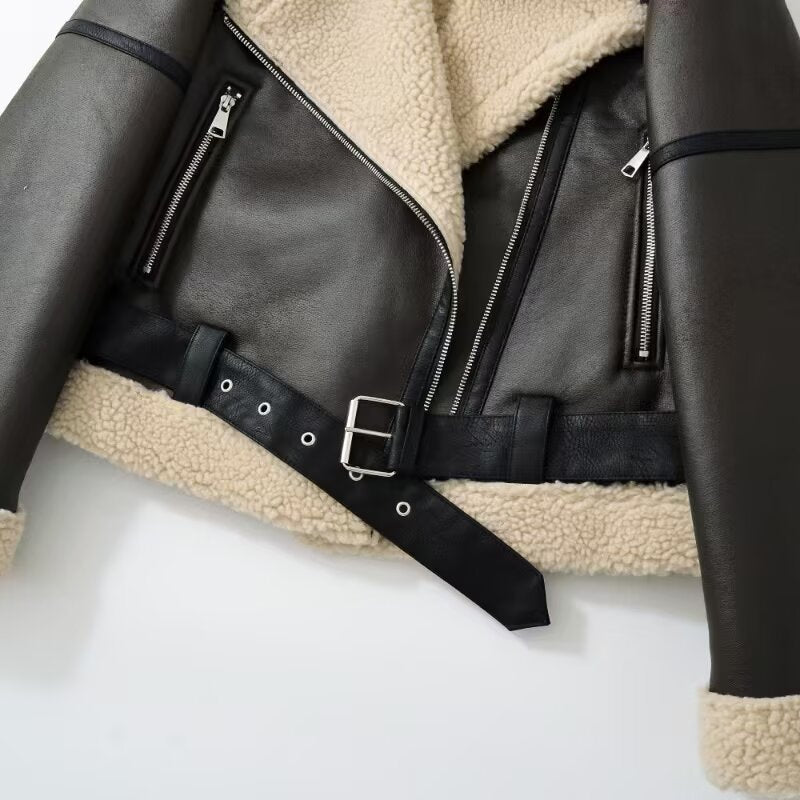 Women's Leather Niche Design Lapel With Veet Coats