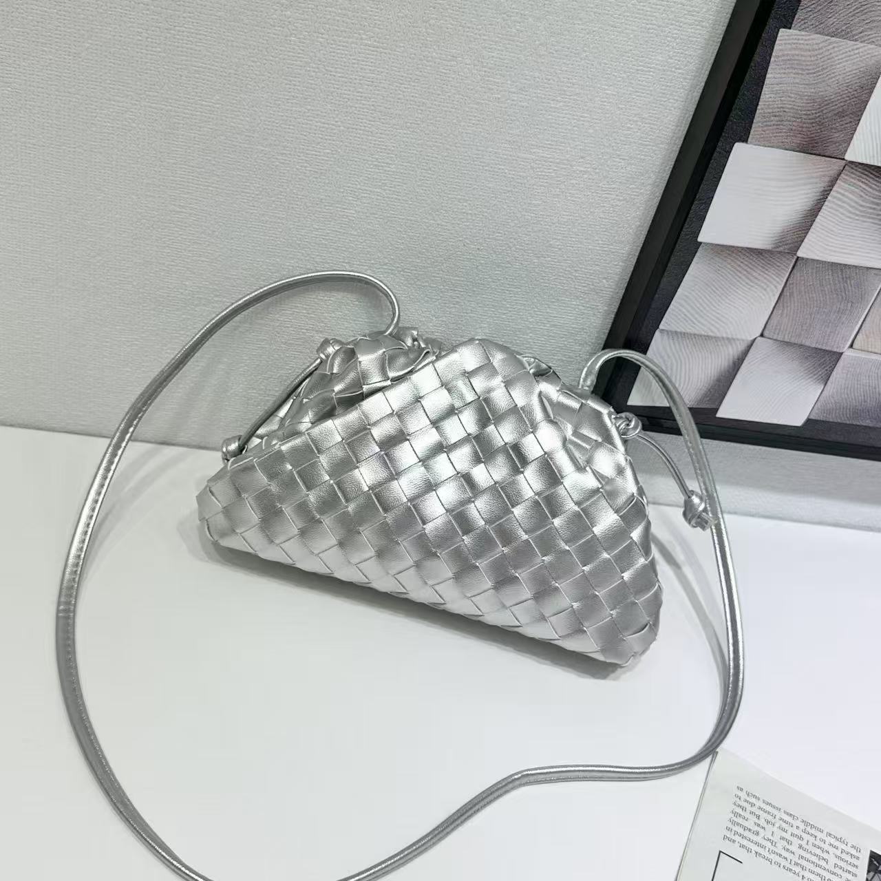 Casual Classic Trendy Hand-woven Cloud Fashion Handbags
