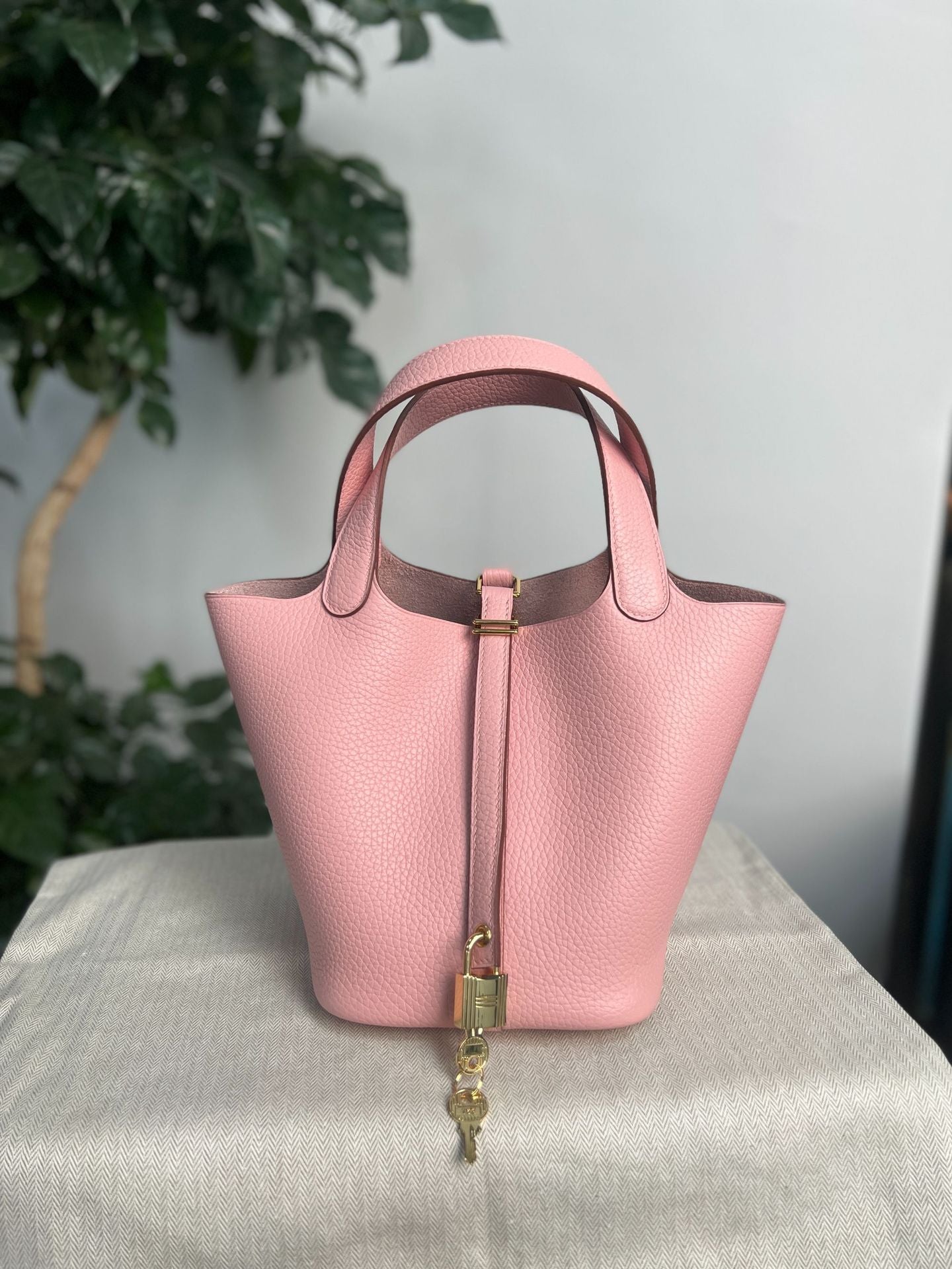 Wax Line All-steel Hardware Vegetable Basket Layer Cowhide Artisan Handbags