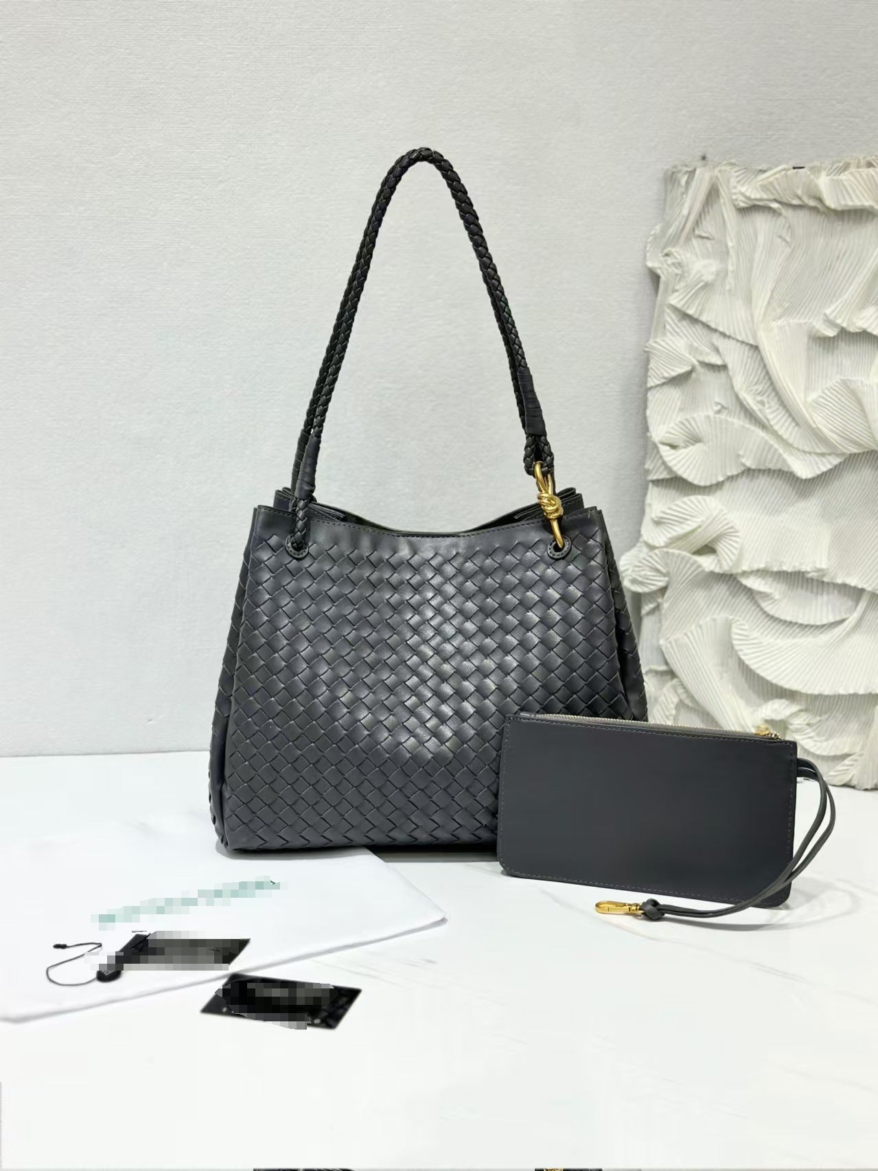 Fashion Woven Large Capacity Parachute Retro Handbags