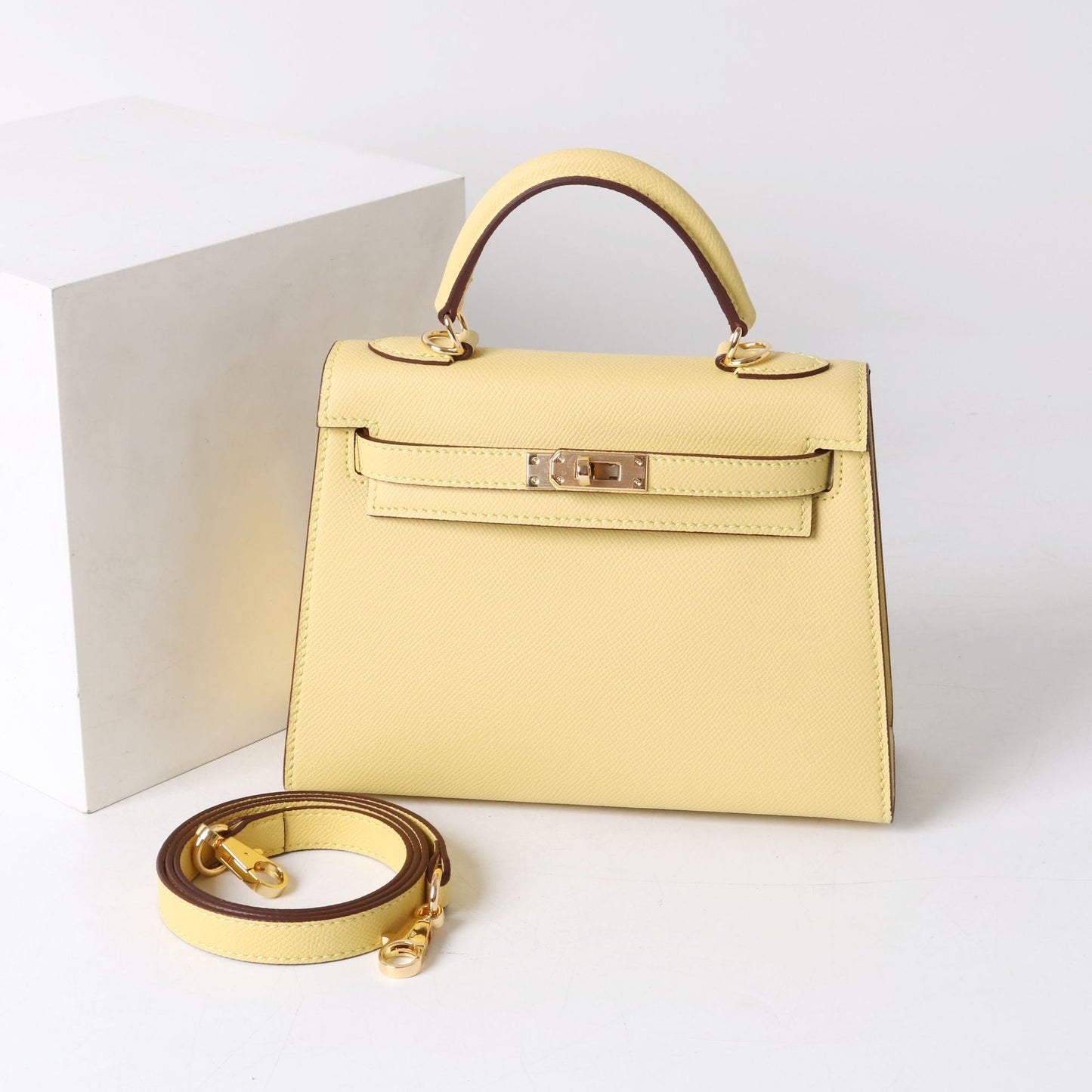 Trendy Advanced Texture Genuine Leather Portable Bags