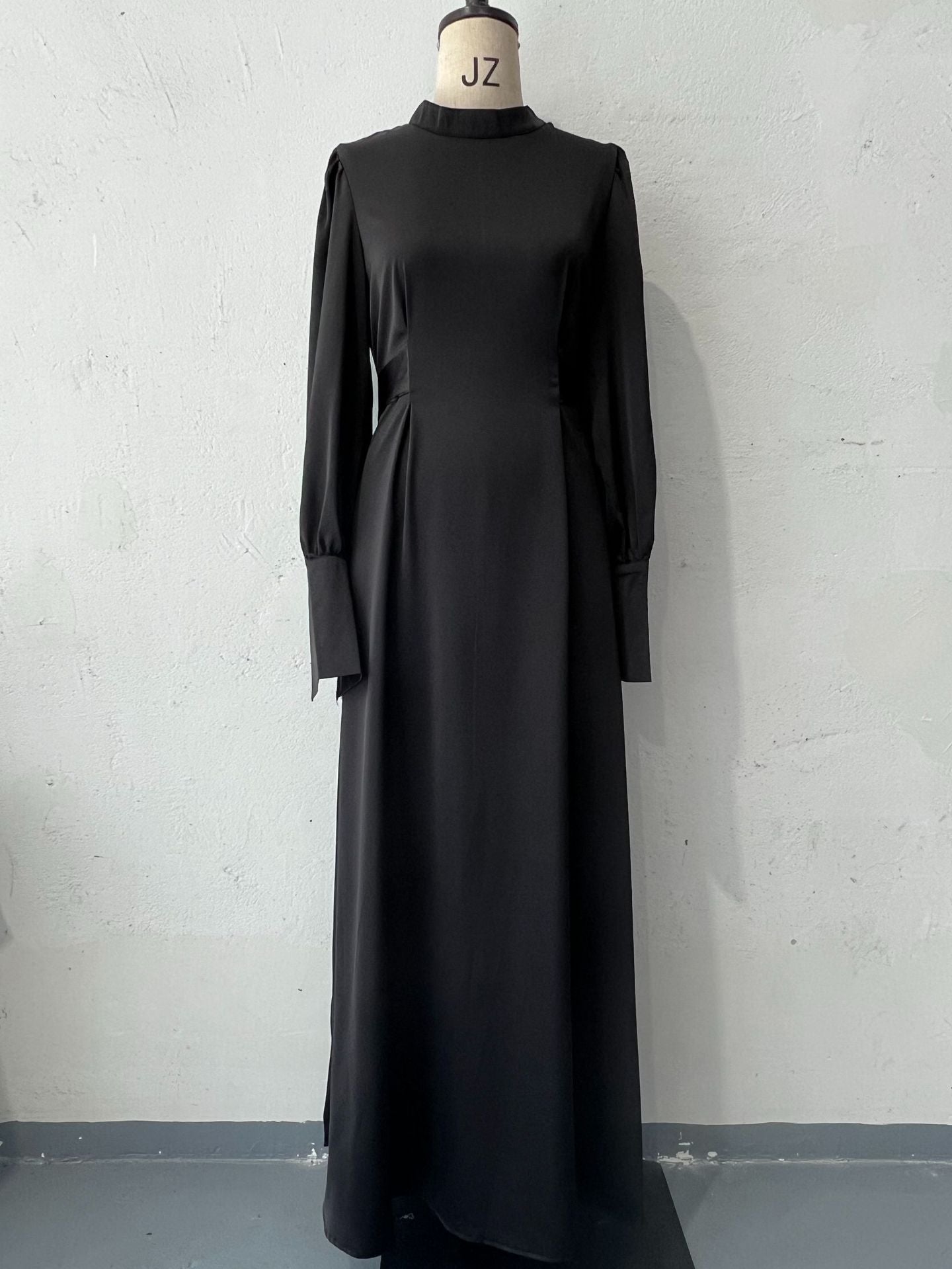 Solid Color Long Sleeve Slim Fit Belt Dresses