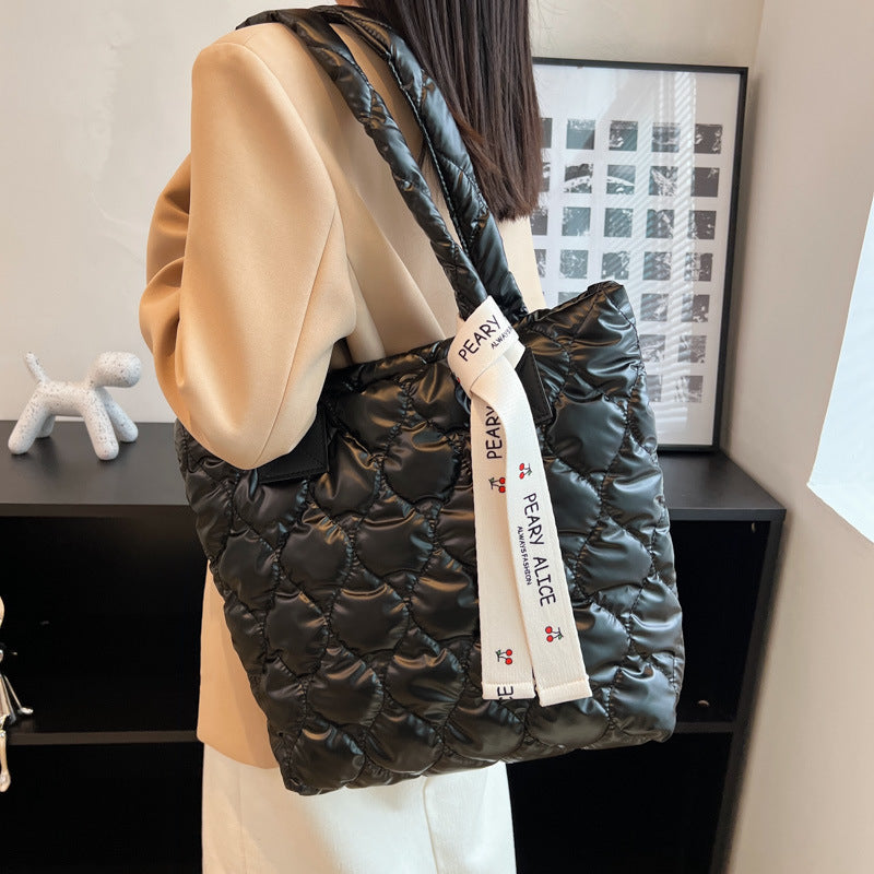 Winter Fashion Embroidery Clothes Commuter Portable Bags