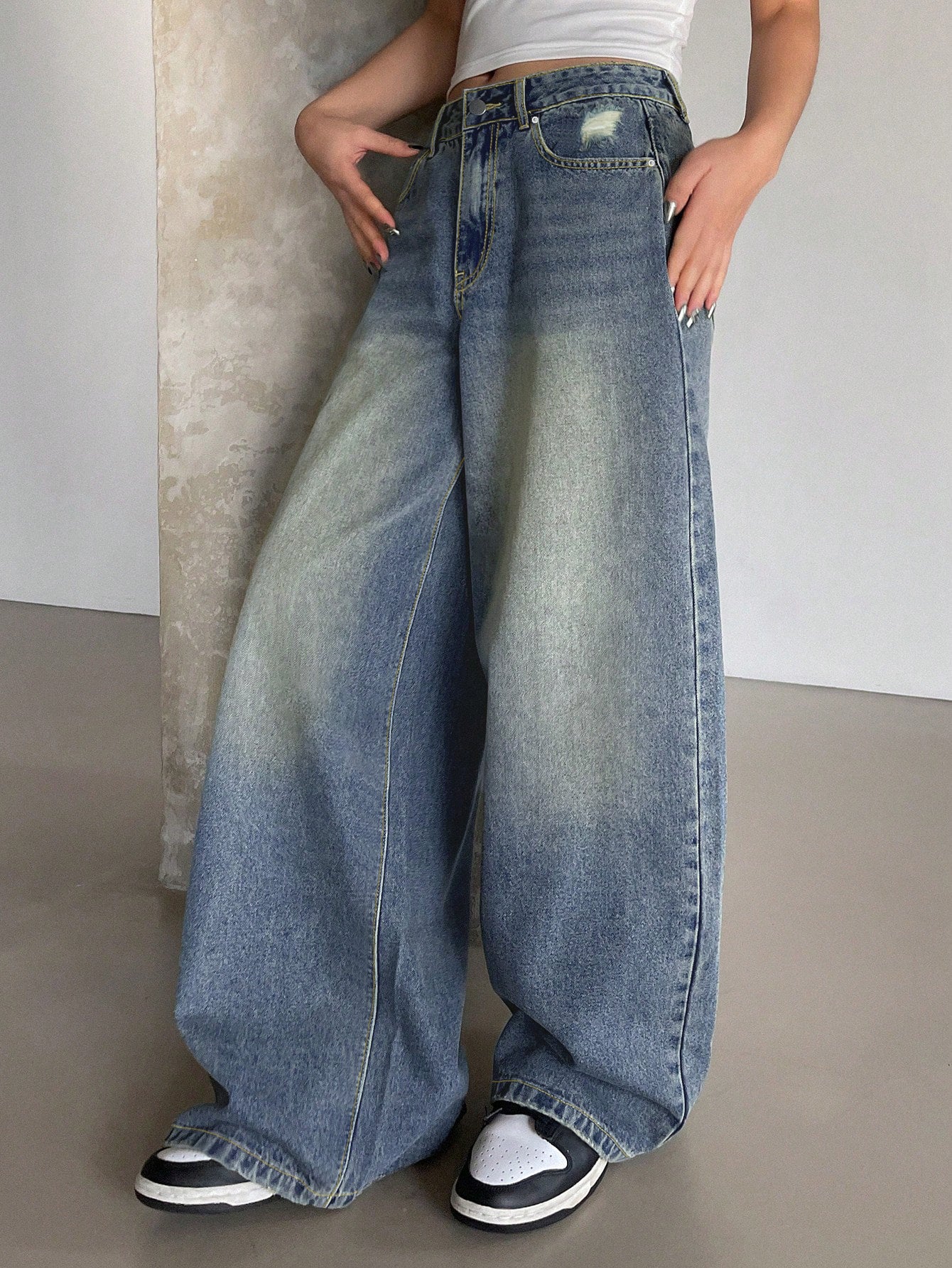Women's Washed Blue Super Long Mop Loose Hole Women's Jeans