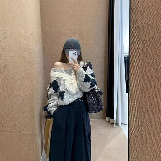 Women's Handmade Thick Needle Contrast Color Knitwear