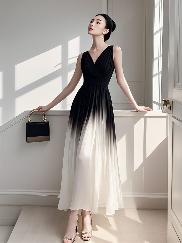 Women's White Gradient Sleeveless Unique Beautiful Summer Dresses