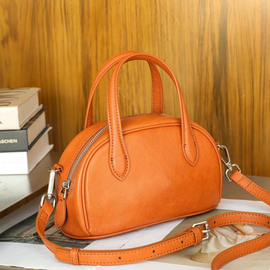 Women's Vegetable Tanning Boston Bowling Niche Handbags