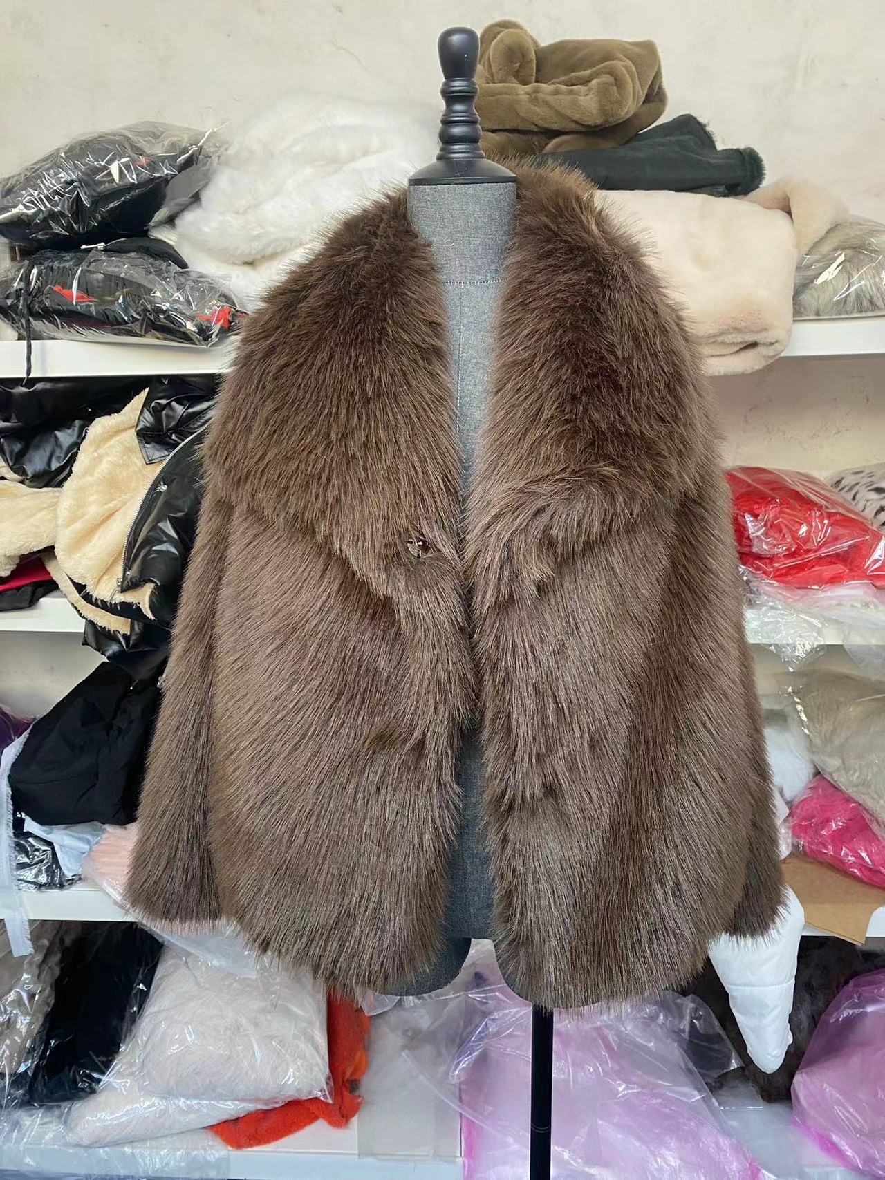 Women's Cool Fox Fur Furry Imitation Coats