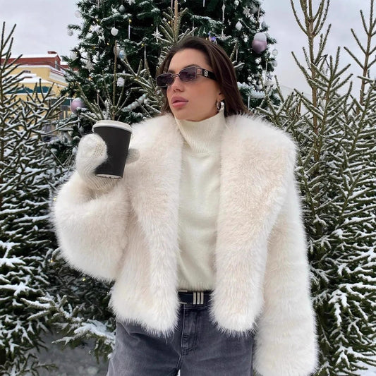 Women's Style Fox Fur Faux Light Plush Coats