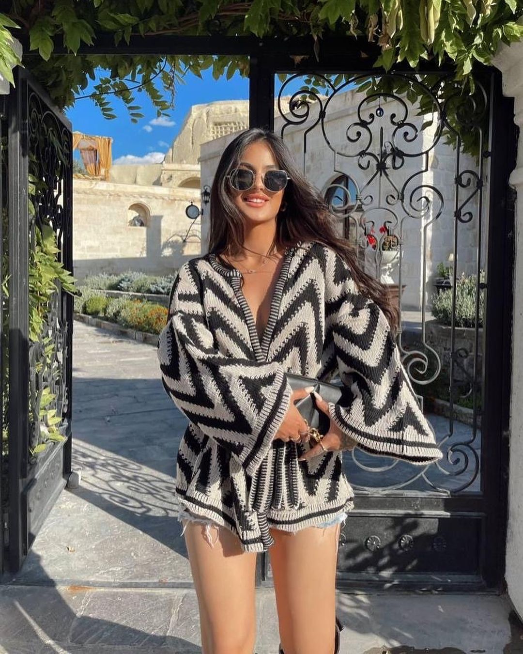 Women's Autumn Black White Striped Belt Fashion Long Clothing