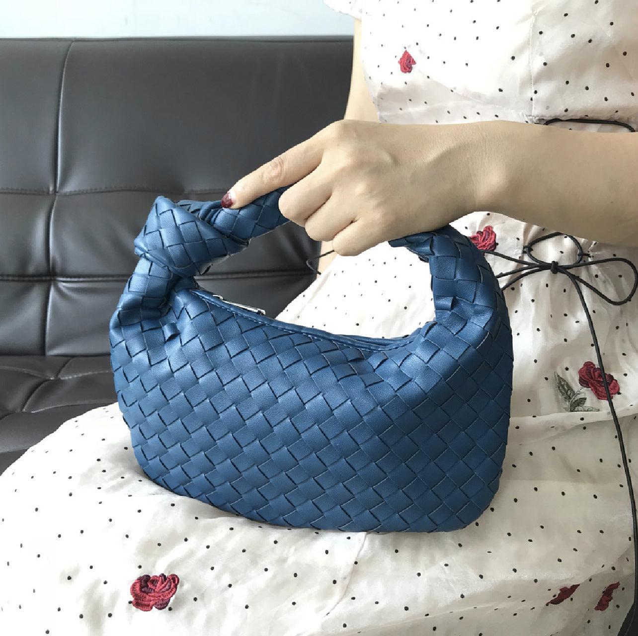Woven Popular Horn Knotted Portable Underarm Handbags