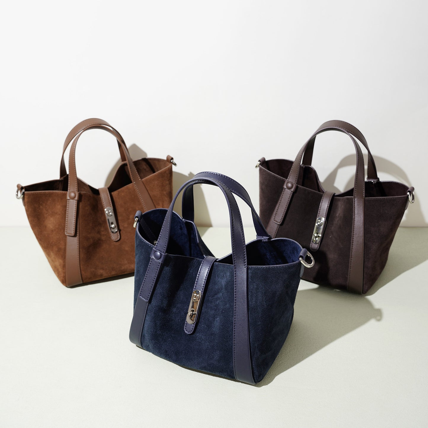 Women's Large Capacity Vegetable Basket Design Handbags