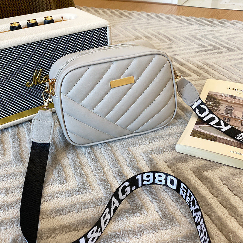 Women's Personalized Embroidered Korean Style Lady Bags