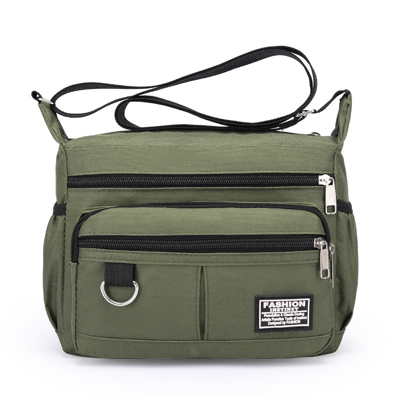 Men's Large Capacity Horizontal Zipper Stall Leisure Bags