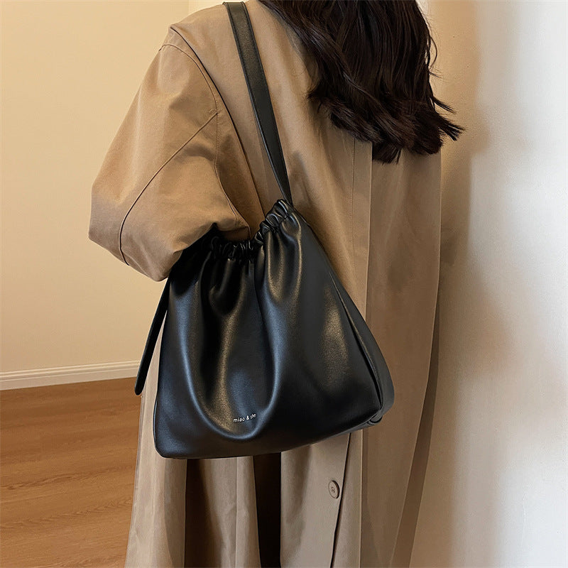 Women's Simple Commute Large Capacity Retro Tote Bags