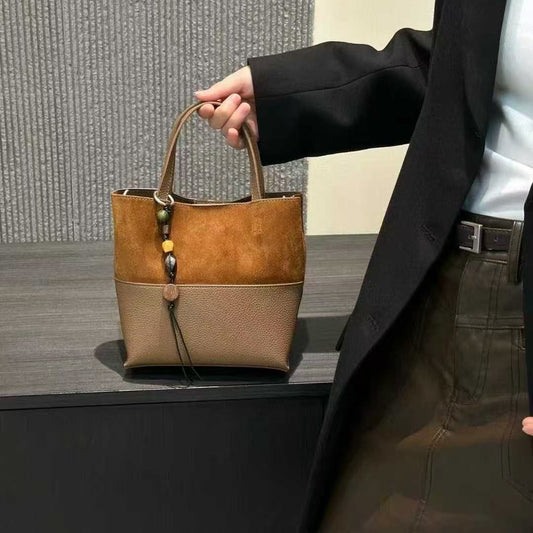 Attractive Cool Women's Fashion Best-selling Retro Handbags