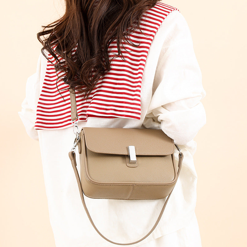Women's Korean Style Simple Textured Retro Crossbody Bags