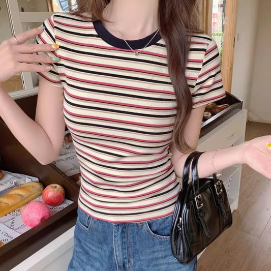 Women's Style Vintage Stripe Summer Contrast Color Design Shorts