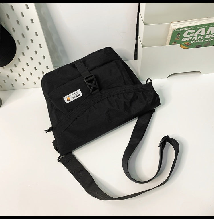 Men's Capacity Underarm Fashionable College Class Book Men's Messenger Bags