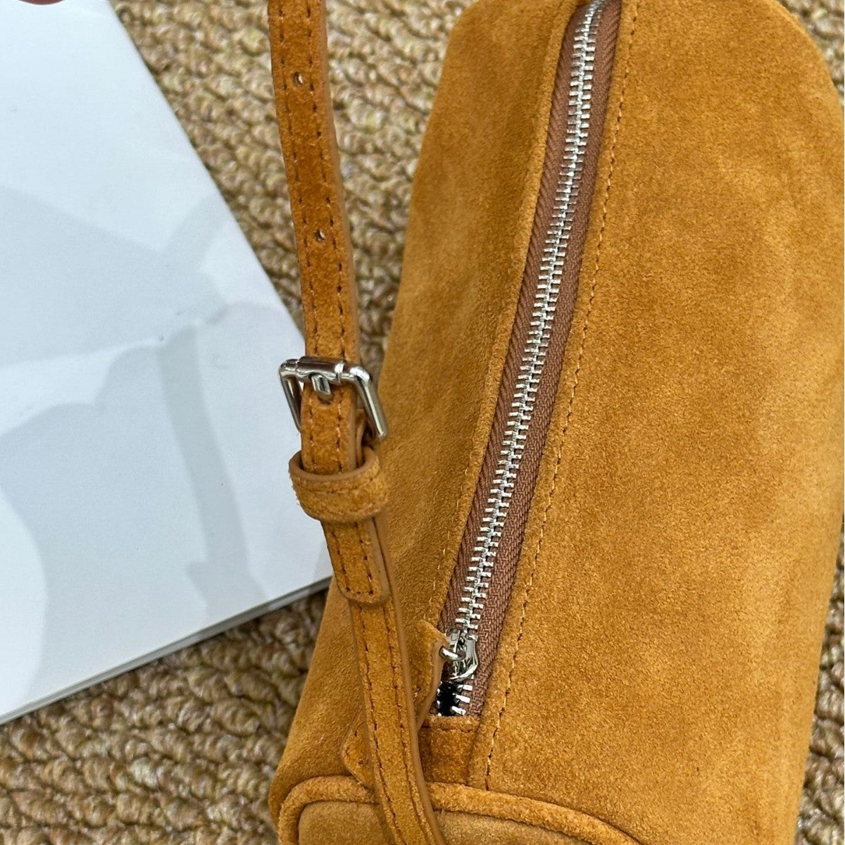 Women's Matte Cowhide High-grade Leather Simple Texture Underarm Handbags