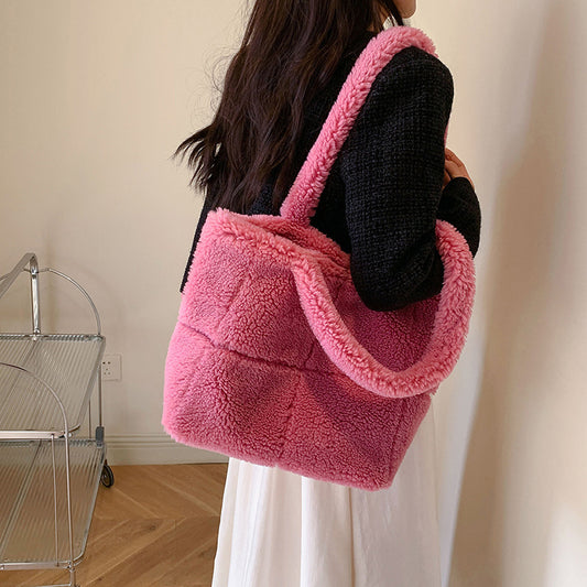Unique High-grade Plush Trendy Fashion Furry Shoulder Bags