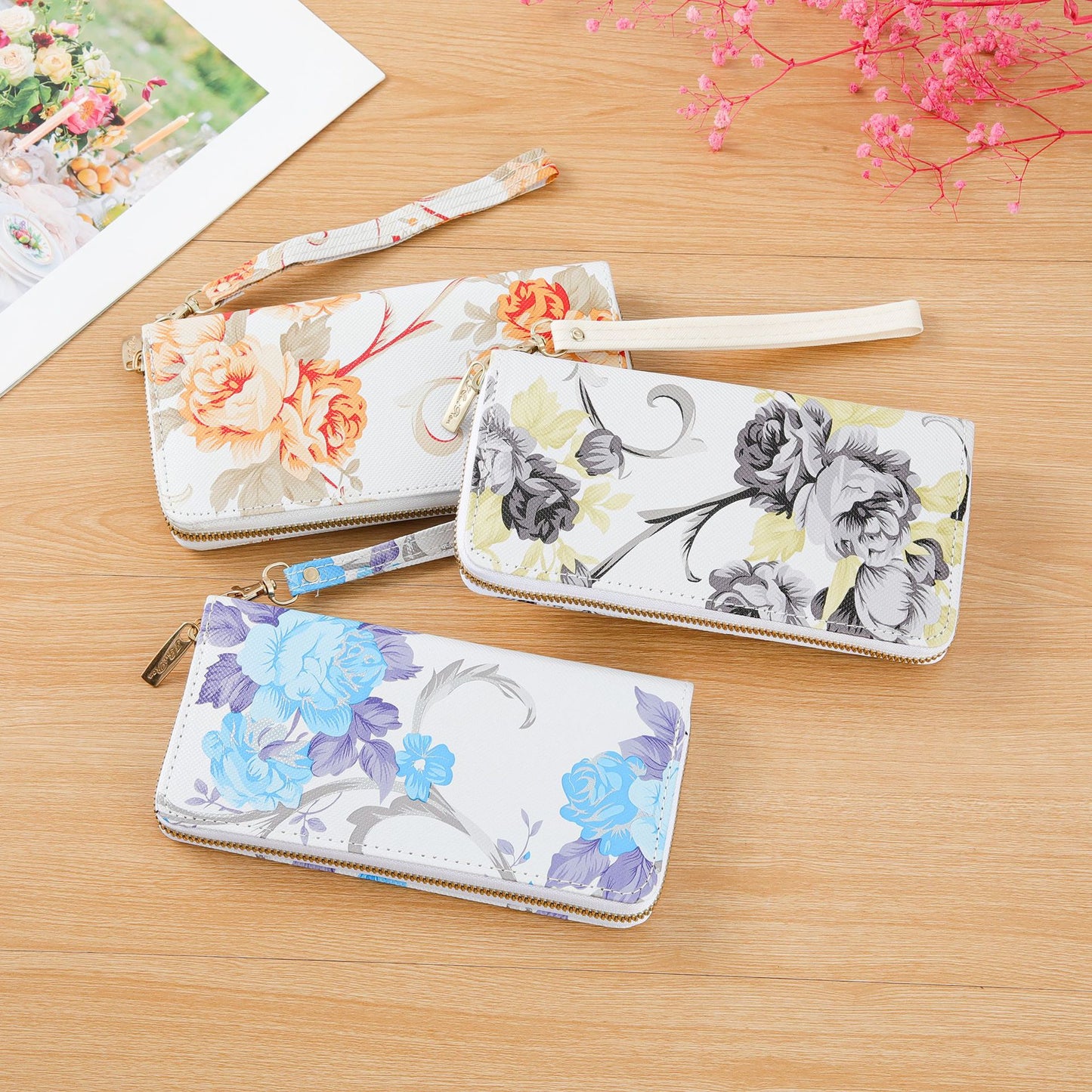 Women's Long Single-layer Printed Rose Mobile Clutch Ladies Wallets