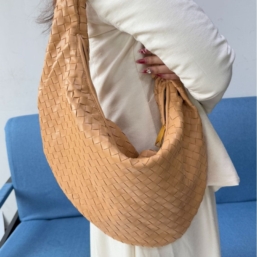 Creative Graceful Woven High Stylish Textured Bags