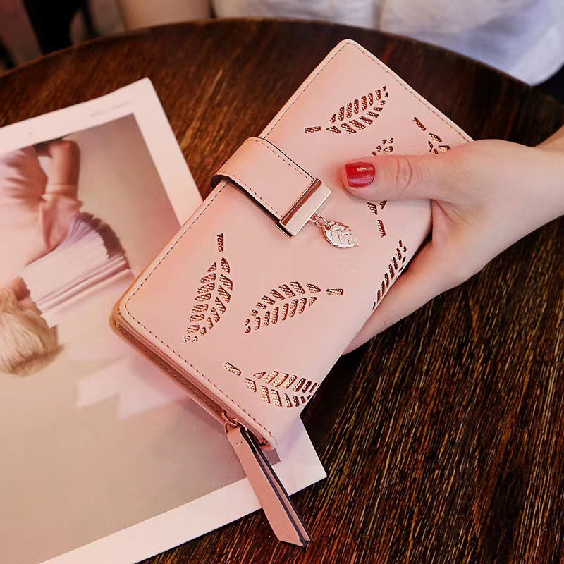 Women's Classic Leaf Hollow Design Material Zipper Ladies Wallets