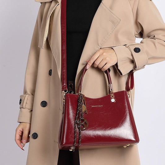 Oil Wax Red Lady Elegant Mom Bags