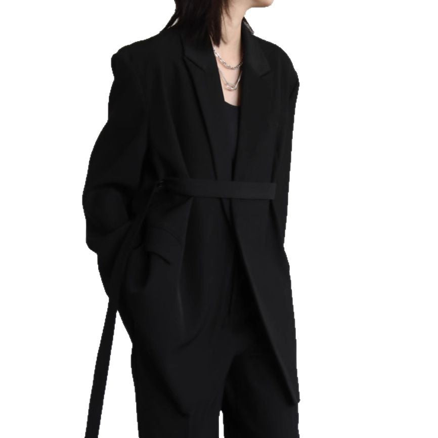 Wide Shoulder Ribbon Mid-length Drape White Suits