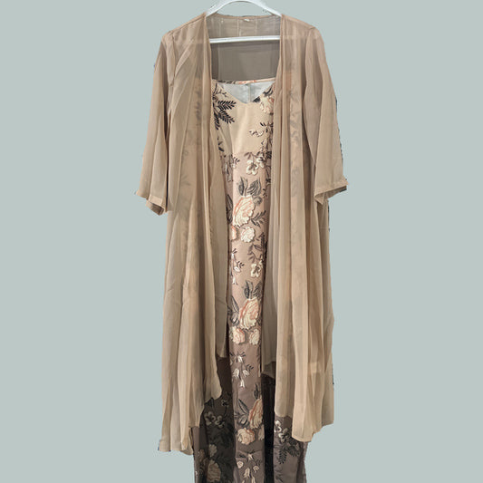 Elegant Graceful Dress Embroidery Craft Retro Dresses