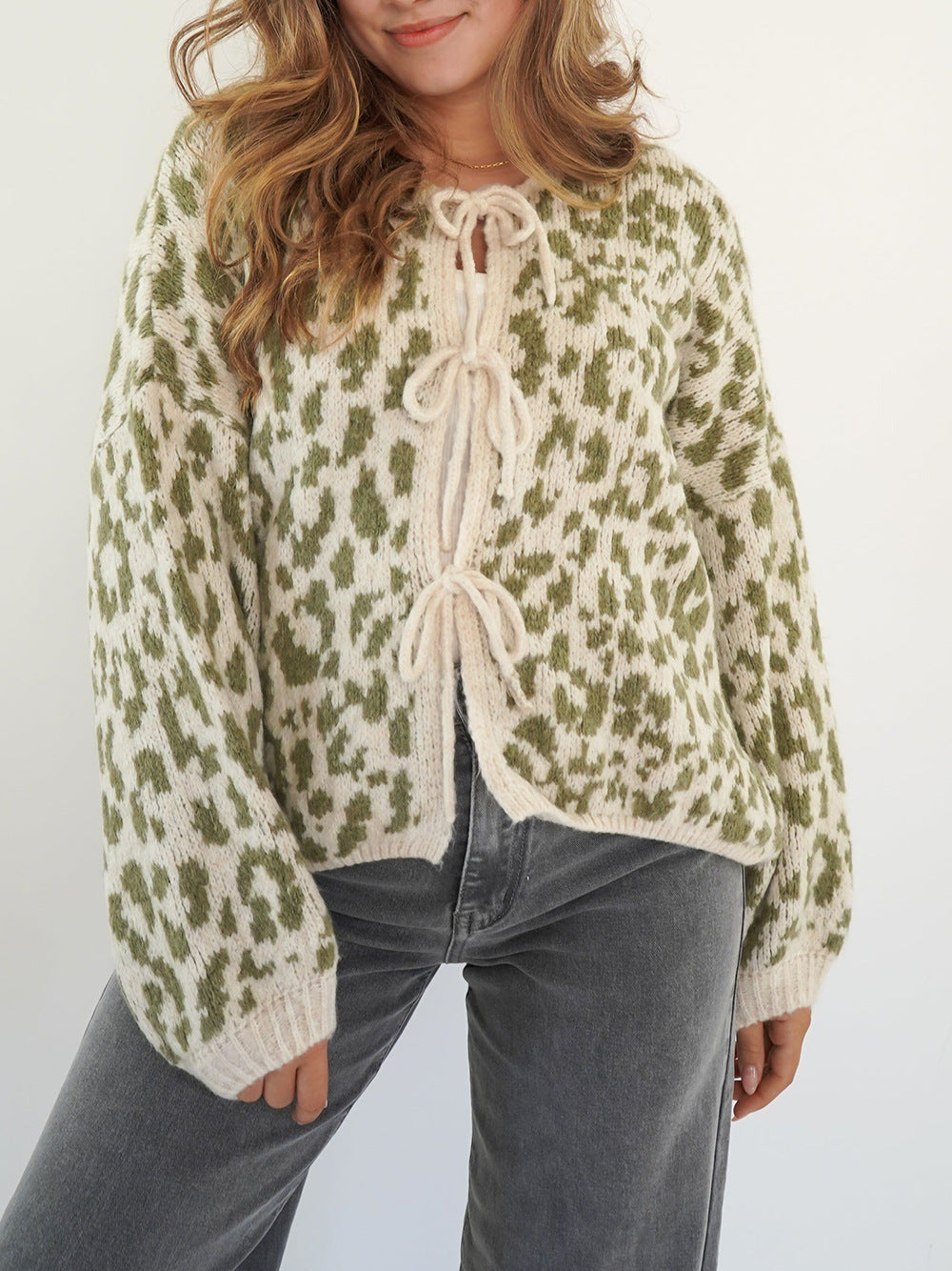 Women's Russian Loose Contrast Color Striped Embroidery Sweaters