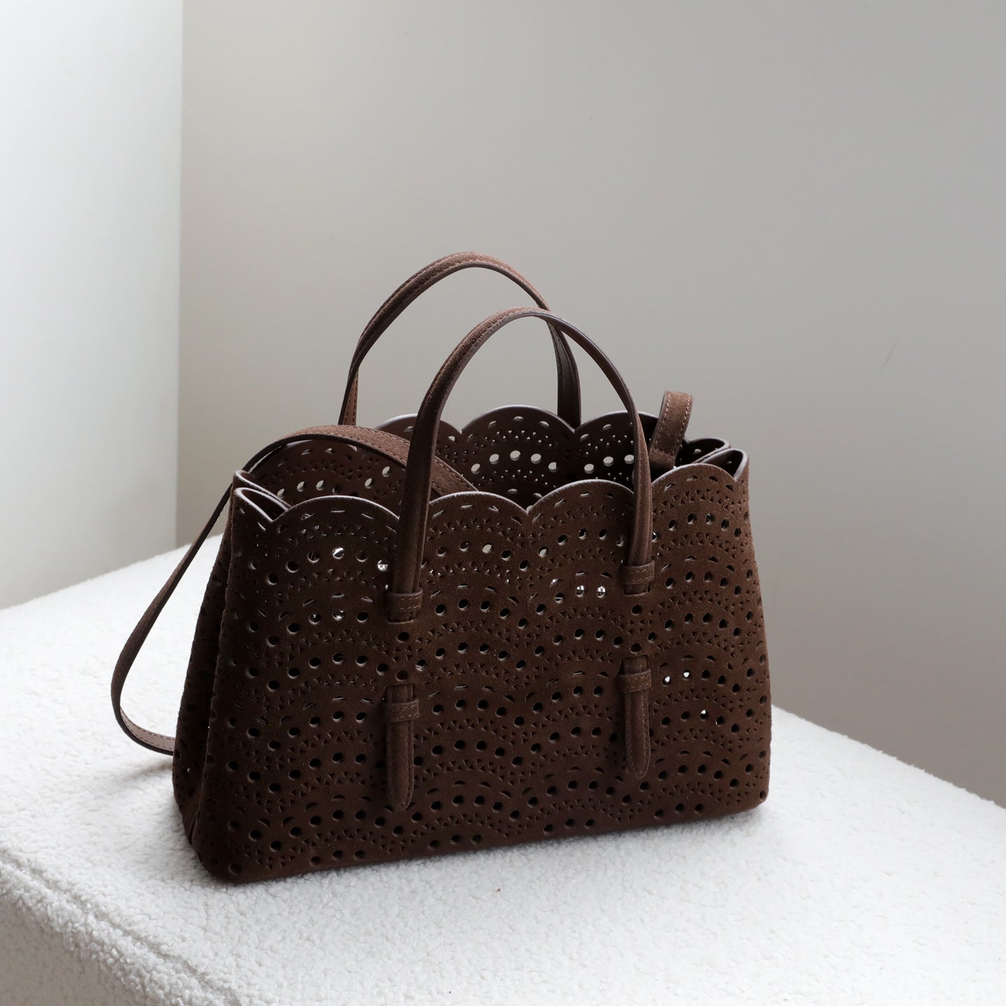 Women's Frosted Cowhide High-grade Niche Vegetable Handbags