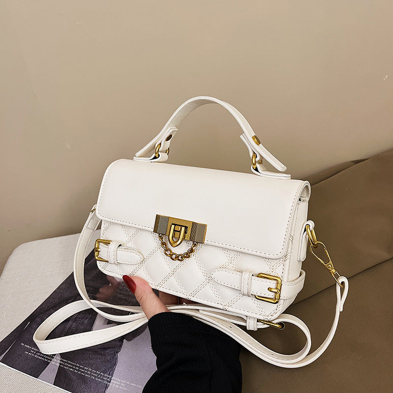 Women's Diamond Pattern Trendy Retro Winter High-grade Shoulder Bags