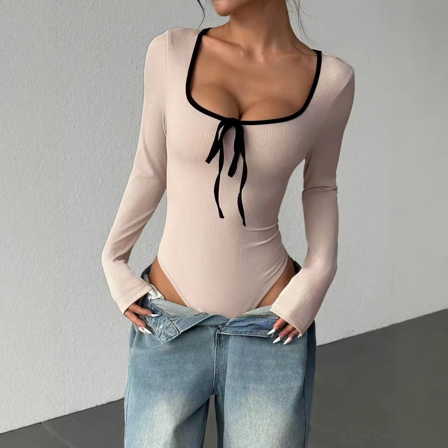 One-piece Stitching Contrast Color Collar Slim Fit Fashion Sexy Siamese Women's Jumpsuit/clothing