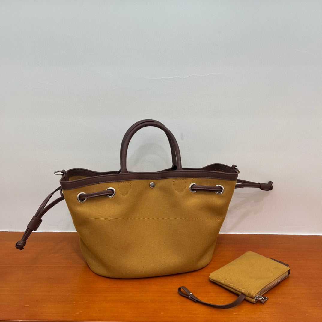 Cowhide Simple Contrast Color Large Capacity Handbags