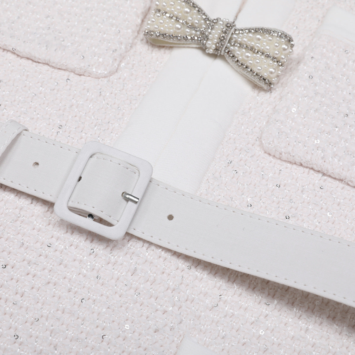 Quality Beaded Belt Slimming Long Sleeve Knitwear