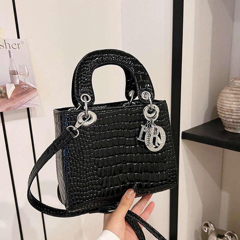 Classy Creative Women's Diana Bridal High-grade Handbags