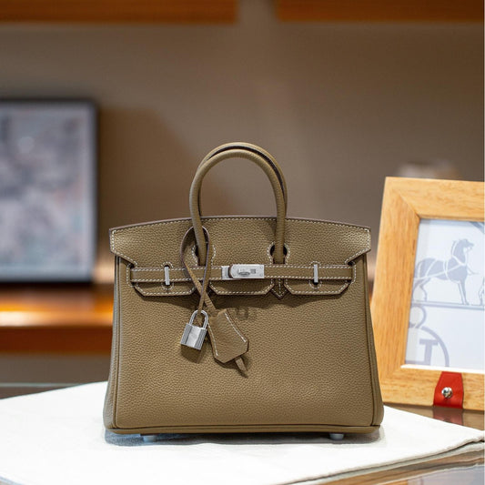 Pu Angle Pin Wire Drawing Edge Handbags