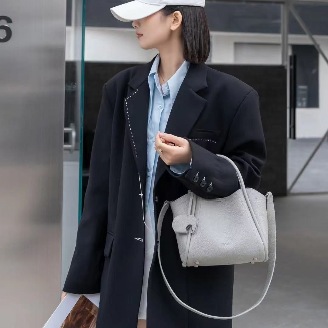 Classic Vegetable Basket Niche Fashion Portable Handbags