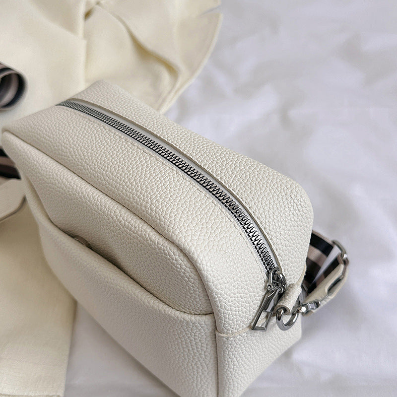 Women's Trendy Pure Color Wide Strap Shoulder Bags